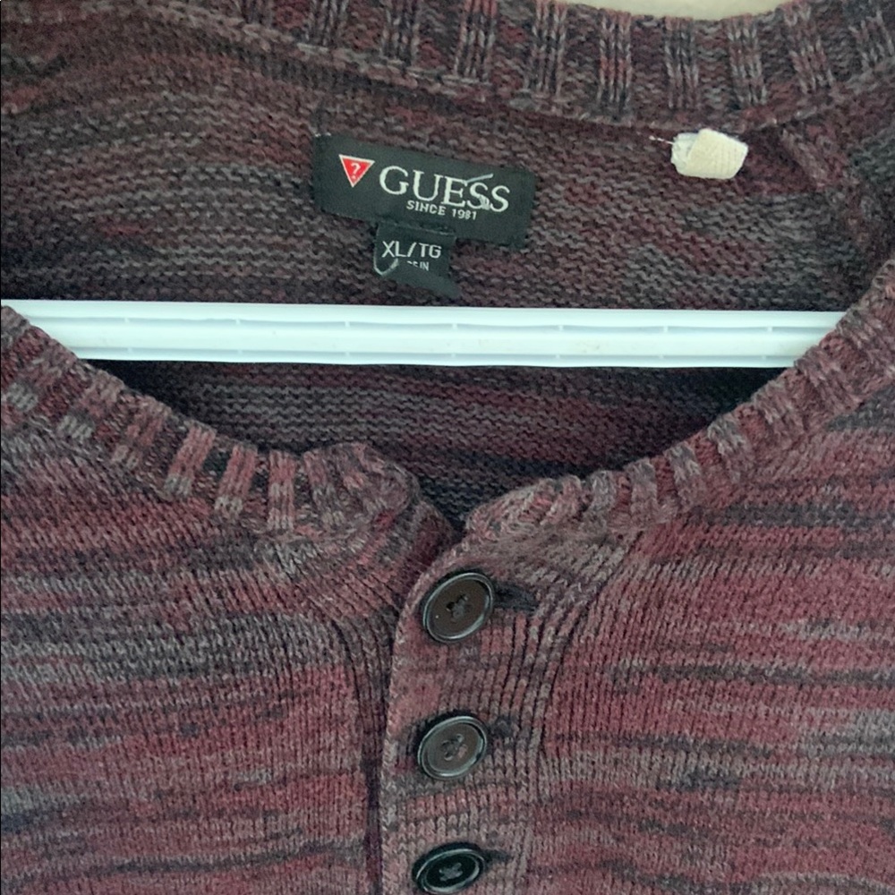 GUESS Henley Knit Sweater Men's Size XL Long Sleeve Burgundy Pullover Casual - Picture 4 of 8